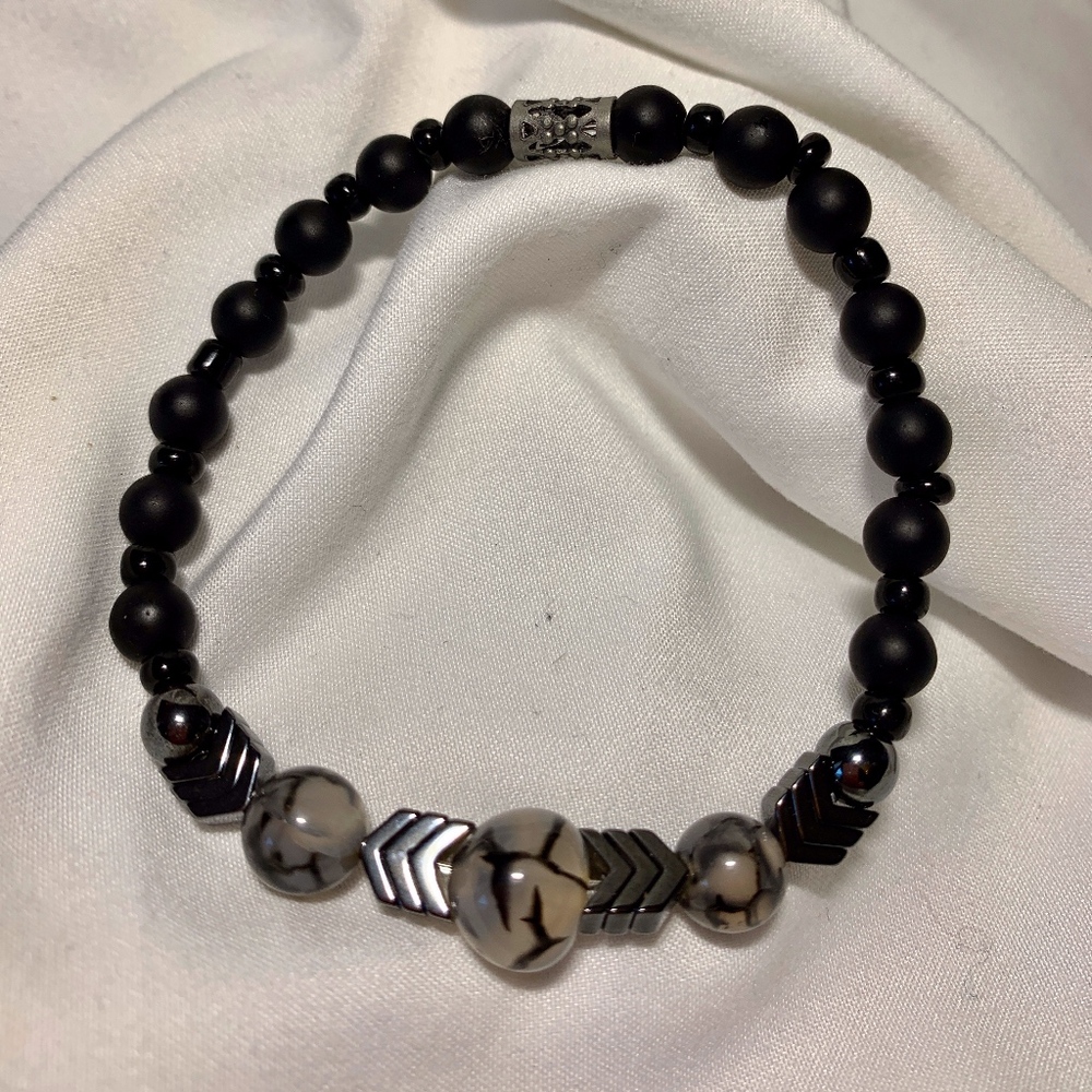 Handmade Stone Dragon Vein Agate Hematite Bracelet